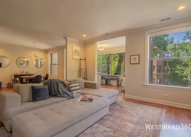 Property at 747 W Cornelia Ave Unit NS, Chicago, IL, 60657, 2 beds, 1 bath, [object Object]