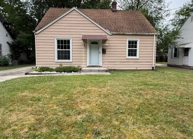 Property at 811 Caddo Ave, Akron, OH, 44305, 3 beds, 1 bath, [object Object]