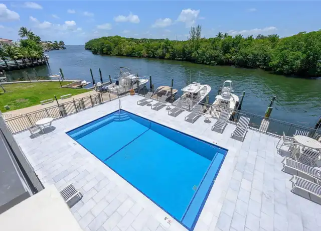 Property at 6901 Edgewater Dr, Coral Gables, FL, 33133, 2 beds, 2 baths, [object Object]
