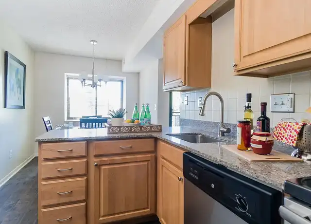 Property at La Maison Apartments - 219 Sugartown Rd, Wayne, PA, 19087, 2 beds, 2 baths, [object Object]