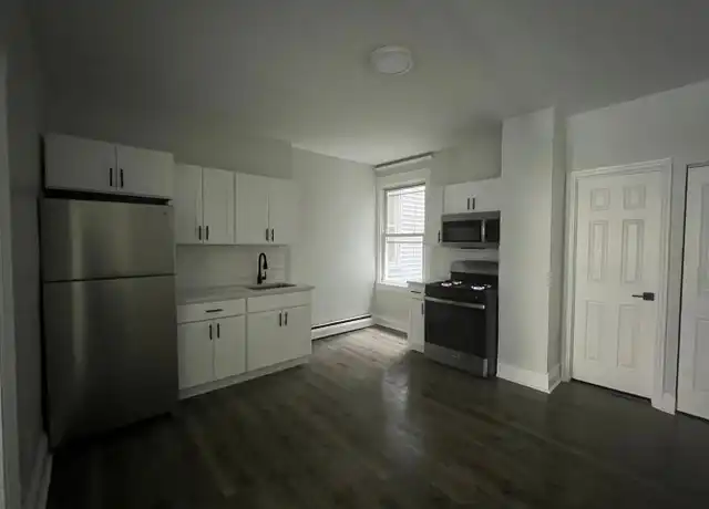 Property at 44 W 15th St Unit 1, Bayonne, NJ, 07002, 1 bed, 1 bath, [object Object]