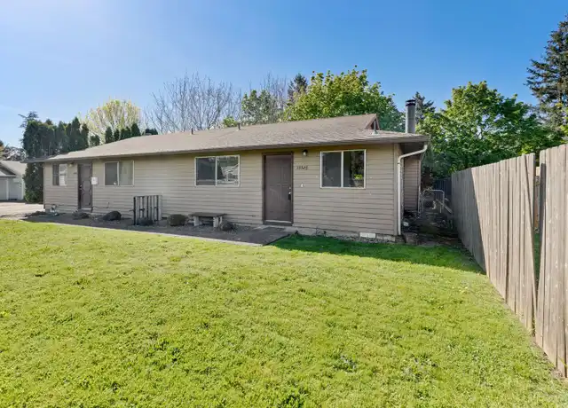Property at 13330 E Burnside St Unit 13330, Portland, OR, 97233, 2 beds, 1 bath, [object Object]