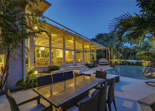 Property at 28 Pelican Dr, Fort Lauderdale, FL, 33301, 6 beds, 7.5 baths, [object Object]