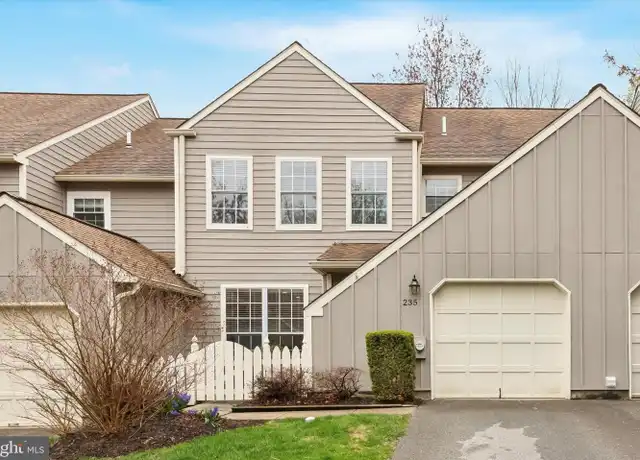 Property at 235 Copper Beech Dr, Blue Bell, PA, 19422, 3 beds, 2.5 baths, [object Object]