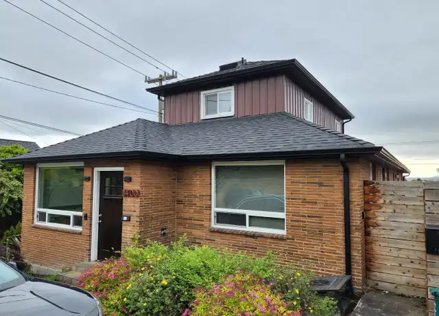 Property at 3400 20th Ave S Unit 3400, Seattle, WA, 98144, 3 beds, 2 baths, [object Object]