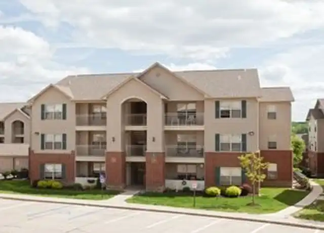 Property at 1 Chapelridge Cir Unit 104, Marion, IA, 52302, 4 beds, 2 baths, [object Object]