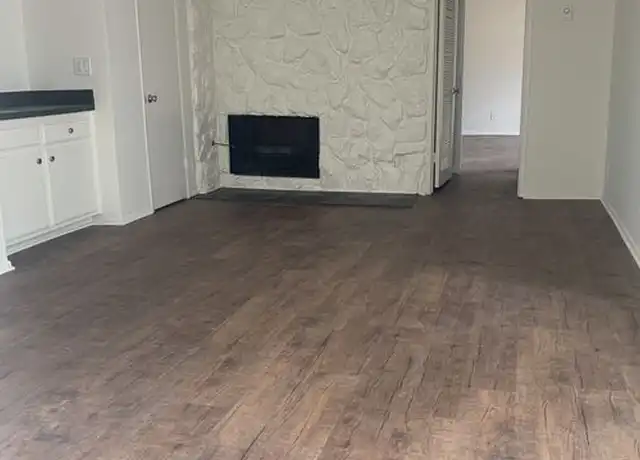 Property at 944 6th St Unit 9, Santa Monica, CA, 90403, 1 bed, 1 bath, [object Object]