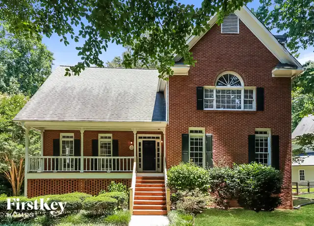 Property at 350 Battle Woods Trl NW, Marietta, GA, 30064, 6 beds, 3 baths, [object Object]