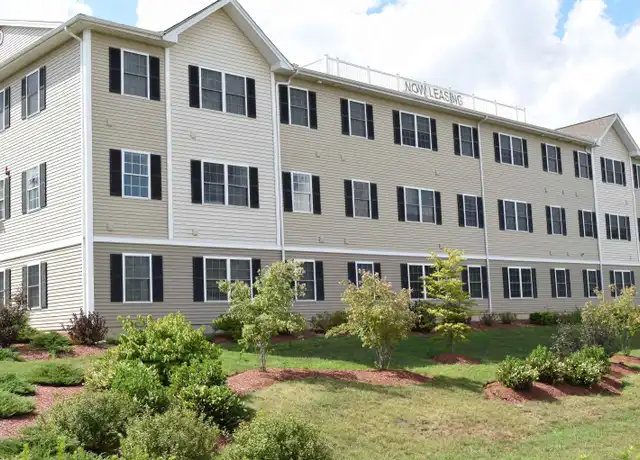 Property at 10 Sentinel Ct Unit 204, Manchester, NH, 03103, 2 beds, 2 baths, [object Object]