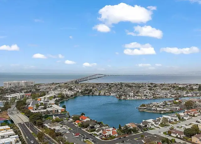 Photo of 100 Grand Ln, Foster City, CA 94404
