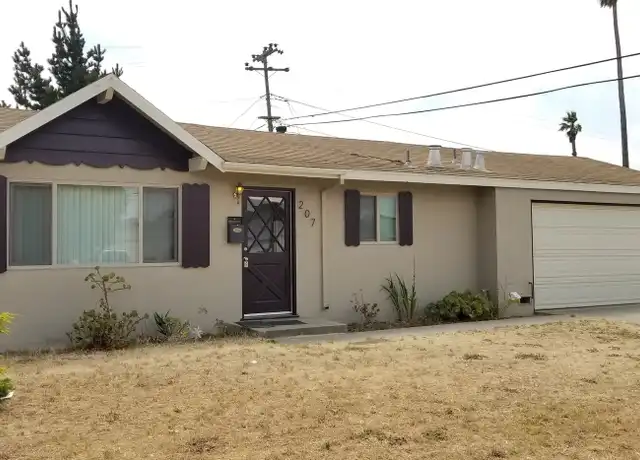 Property at 207 Pueblo Dr, Salinas, CA, 93906, 3 beds, 1.5 baths, [object Object]