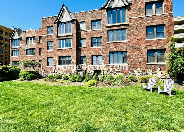 Property at 700 W 48th St, Kansas City, MO, 64112, 1 bed, 1 bath, [object Object]
