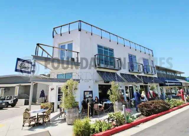 Property at 5 Juanita Ln, Tiburon, CA, 94920, 2 beds, 2 baths, [object Object]