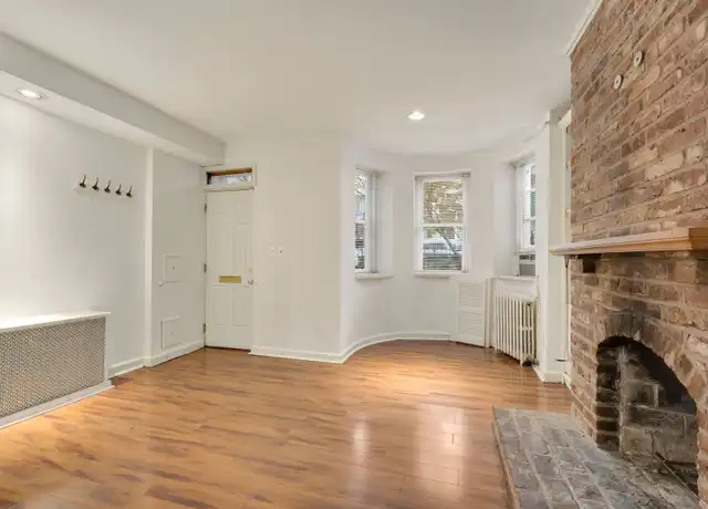 Property at 310 9th St NE Unit B, Washington, DC, 20002, 1 bed, 1 bath, [object Object]