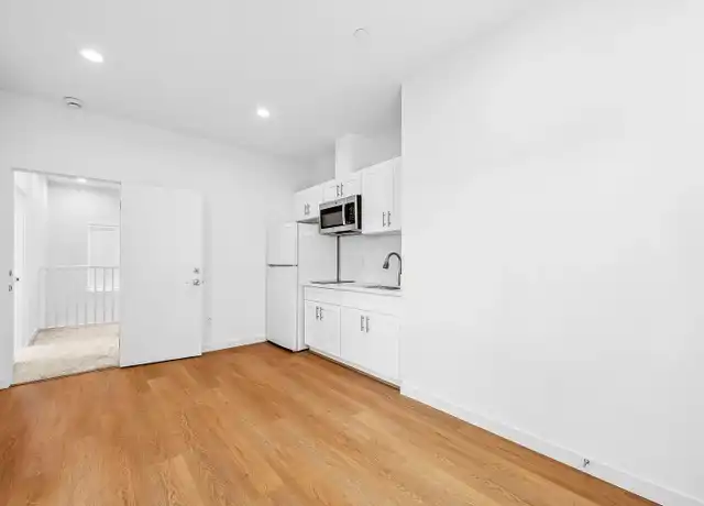 Property at 2217 Bonita Ct Unit 2, Lemon Grove, CA, 91945, 1 bed, 1 bath, [object Object]