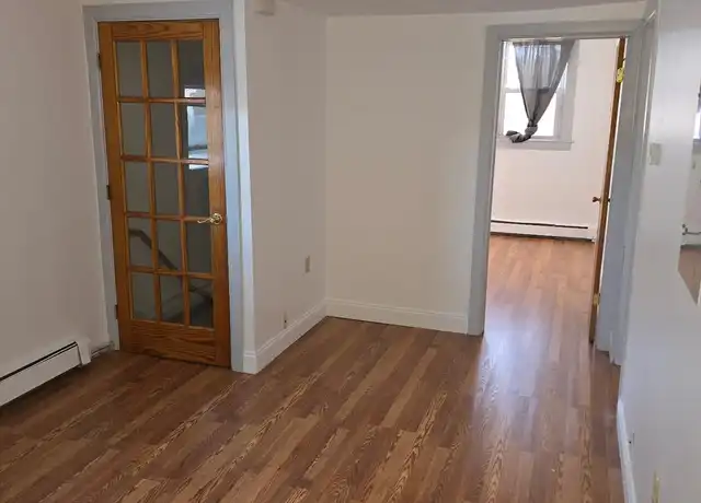 Property at 371 Church St Unit 3, Poughkeepsie, NY, 12601, 2 beds, 1 bath, [object Object]
