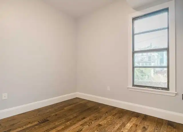 Property at 348 Saratoga St, East Boston, MA, 02128, 5 beds, 2 baths, [object Object]