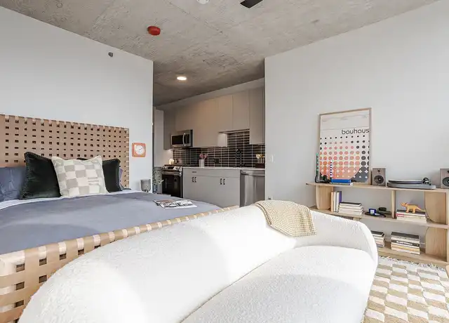 Property at Flora - 1114 W Carroll Ave, Chicago, IL, 60607, 0-3 beds, 1-2.5 bath, [object Object]