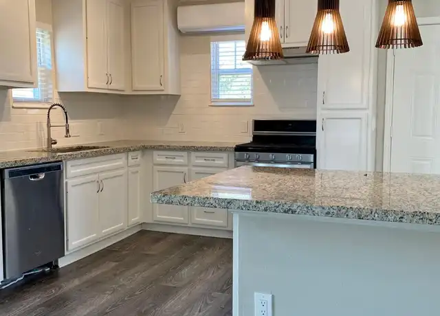 Property at 3427 Hadley St, Houston, TX, 77004, 2 beds, 2 baths, [object Object]