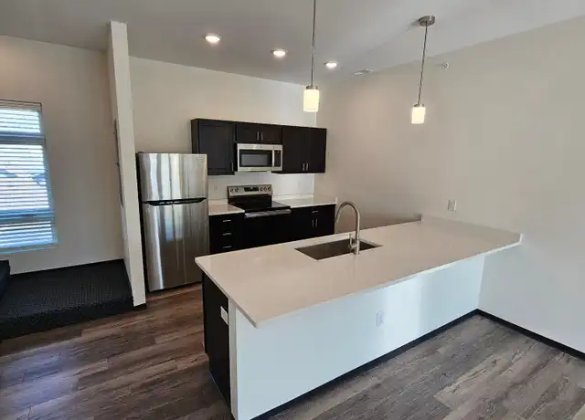 Property at 416 E Cottage Grove Ave Apt 202, Bloomington, IN, 47408, 2 beds, 2 baths, [object Object]