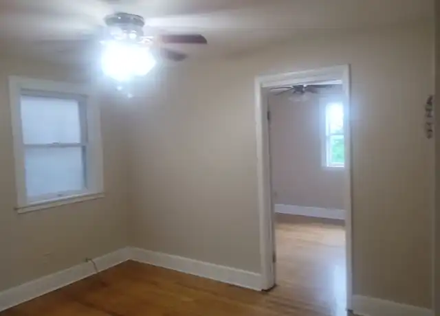 Property at 72 Glenwood Ave Unit 2R, Binghamton, NY, 13905, 2 beds, 1 bath, [object Object]
