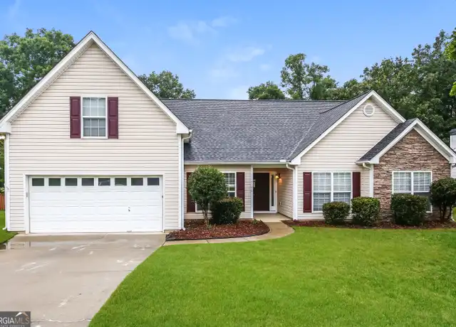 Property at 7140 Regent Ct, Flowery Branch, GA, 30542, 4 beds, 2 baths, [object Object]