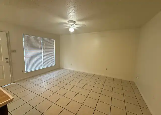 Property at 8070 Ned Ave Unit 8070-6, Baton Rouge, LA, 70820, 1 bed, 1 bath, [object Object]