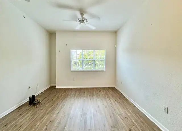 Property at 2402 W Azeele St #439, Tampa, FL, 33609, 1 bed, 1 bath, [object Object]