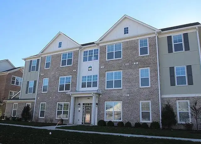 Photo of 12484 Breaklines St, Carmel, IN 46032