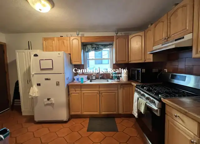 Property at 30 Murdock St Unit 1T, Somerville, MA, 02145, 2 beds, 1 bath, [object Object]