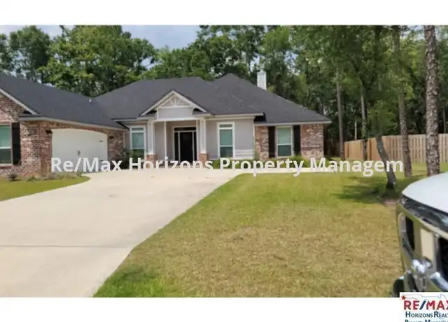 Property at 6884 Buckthorn Cir, Milton, FL, 32571, 4 beds, 3 baths, [object Object]