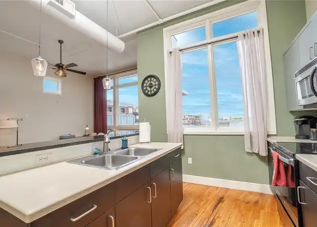 Property at 3001 Gillham Rd, Kansas City, MO, 64108, 1 bed, 1 bath, [object Object]