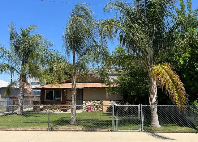 Property at 630 33rd St Unit B, Bakersfield, CA, 93301, 2 beds, 1 bath, [object Object]