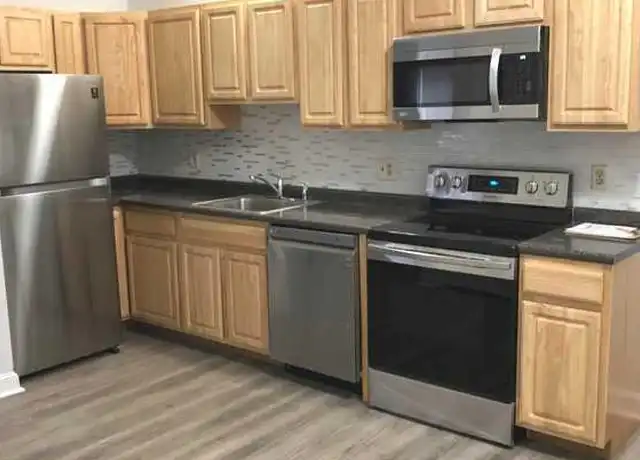 Property at 124 Berkshire St, Cambridge, MA, 02141, 4 beds, 1 bath, [object Object]