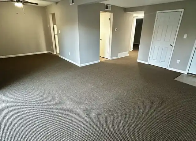 Property at 3301 Wood Ave Unit 2, Kansas City, KS, 66102, 1 bed, 1 bath, [object Object]