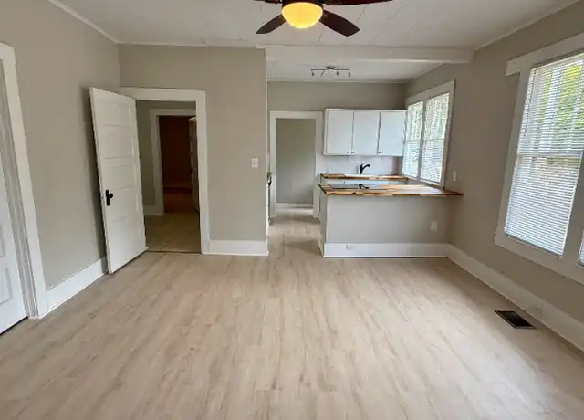 Property at 160 SE McCray Ave, Lake City, FL, 32025, 3 beds, 1 bath, [object Object]