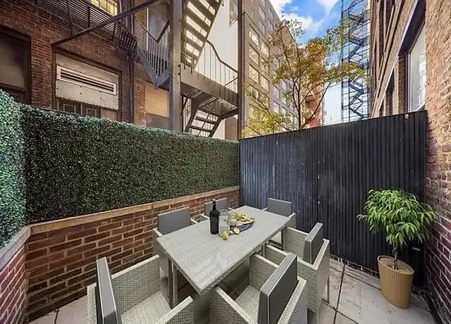 Property at 140 W 22nd St Unit 2D, New York, NY, 10011, 1 bed, 1 bath, [object Object]