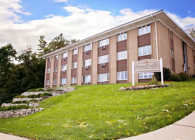 Property at 207 W Washington St Unit SC-207-33, Port Washington, WI, 53074, 1 bed, 1 bath, [object Object]