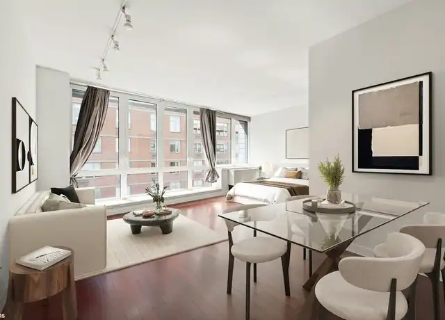 Property at 125 W 21st St Unit 8C, New York, NY, 10011, 0 beds, 1 bath, [object Object]