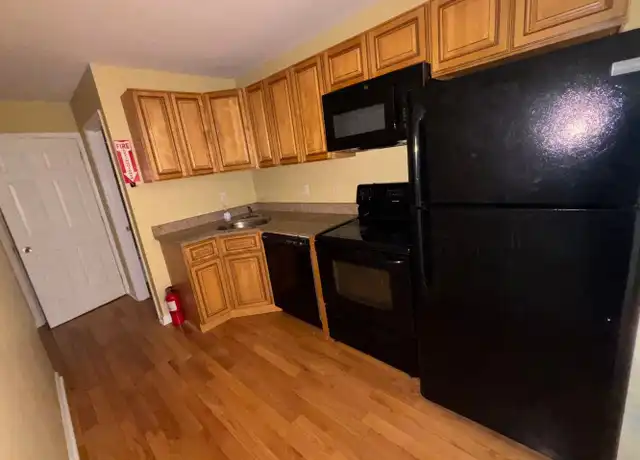 Property at 1816 N 17th St Unit D, Philadelphia, PA, 19121, 4 beds, 2 baths, [object Object]