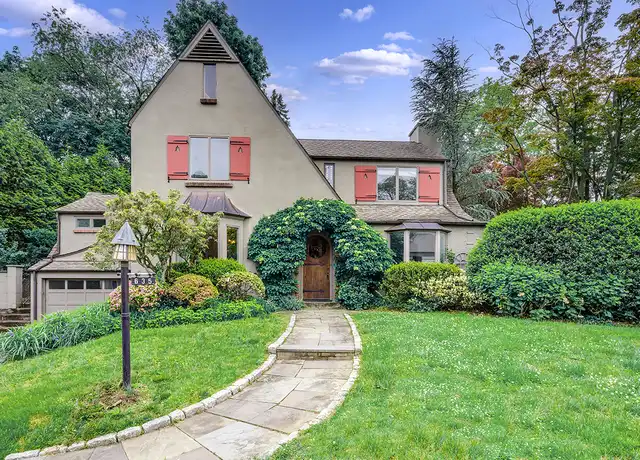 Property at 635 Oakhurst Rd, Mamaroneck, NY, 10543, 4 beds, 4.5 baths, [object Object]