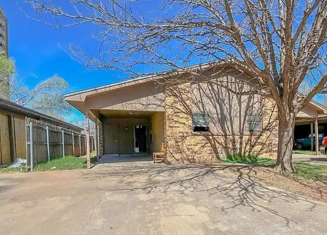Property at 1608 28th St, Lubbock, TX, 79411, 2 beds, 2 baths, [object Object]