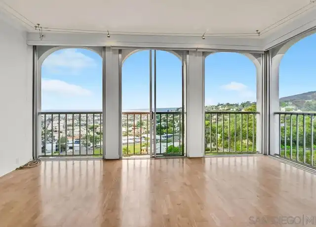 Property at 1001 Genter St Unit 11A, La Jolla, CA, 92037, 1 bed, 1 bath, [object Object]