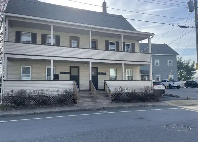 Property at 95 Chandler St, Nashua, NH, 03064, 3 beds, 1 bath, [object Object]
