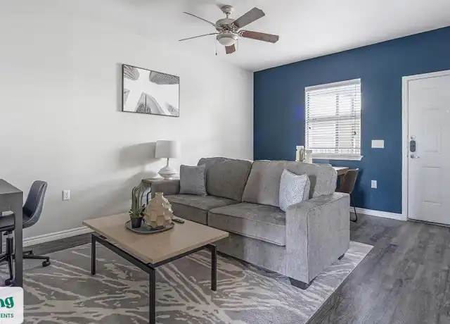 Property at 130 Camino De Oro Unit 7091409769, San Antonio, TX, 78224, 2 beds, 1 bath, [object Object]