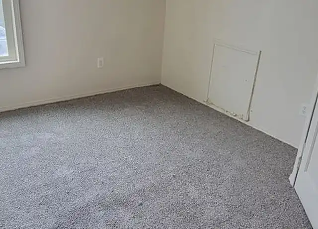 Property at 2926 E 4th Ave Unit 2928, Spokane, WA, 99202, 2 beds, 1 bath, [object Object]