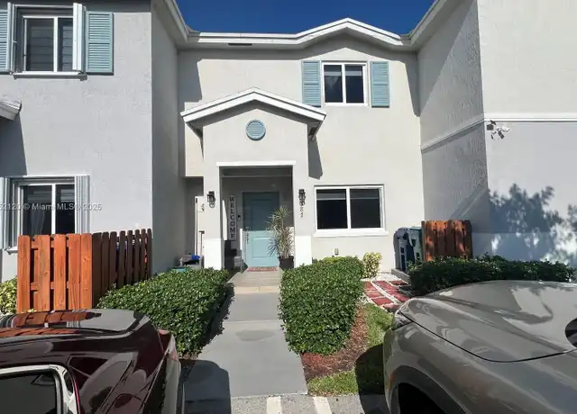 Property at 387 NW 12th Ave, Homestead, FL, 33034, 3 beds, 2.5 baths, [object Object]