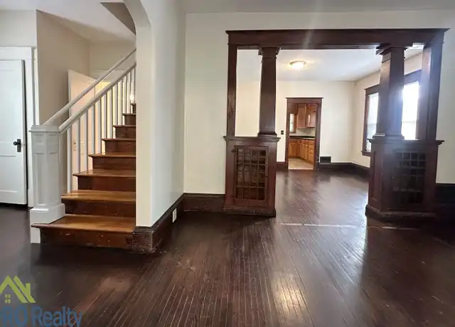 Property at 2334 Upton Ave N, Minneapolis, MN, 55411, 4 beds, 1 bath, [object Object]