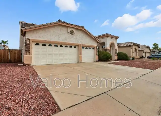Property at 8338 W Rose Ln, Glendale, AZ, 85305, 4 beds, 2 baths, [object Object]