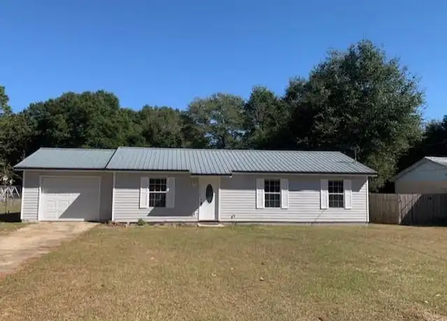 Property at 6113 Magnolia Ln N, Crestview, FL, 32539, 3 beds, 1.5 baths, [object Object]